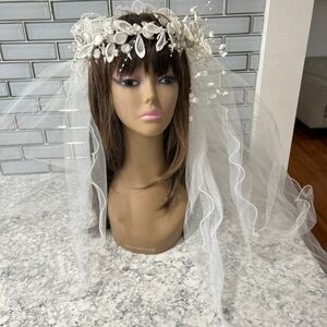 Vintage Bridal Pearl & Crystal Veil Headpiece - White